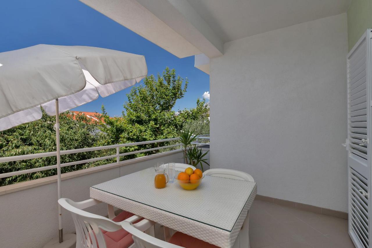 Apartments Marija Tučepi Extérieur photo